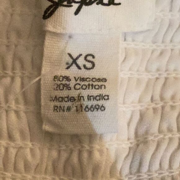 JAPNA NWT WHITE CROCHET BUST BOHEMIAN JUMPSUIT CROPPED STRETCH SMOCKED BACK XS - Picture 6 of 7